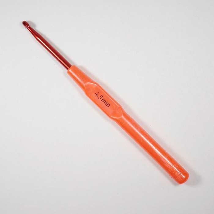 Крючок для вязания с пласт. ручкой STAR №4, 5, 14см (алюминий)