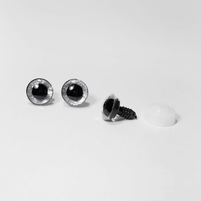 Глазки с искоркой 18мм серебристый (А1)